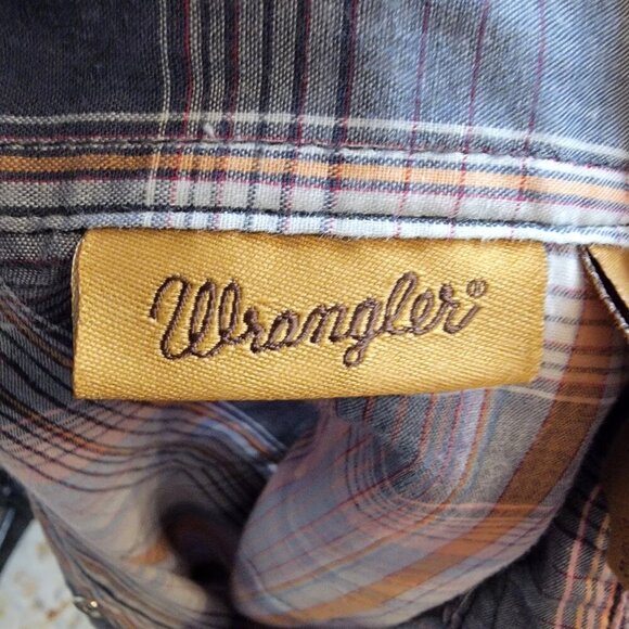 Wrangler Women’s Western Plaid Pearl Snap Shirt Size S | Long Sleeve Rodeo - Picture 9 of 12